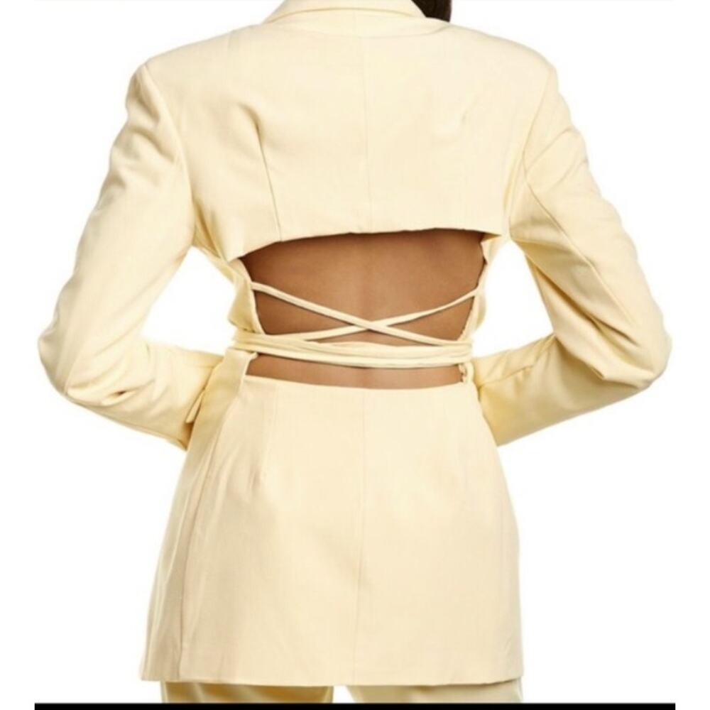 WeWoreWhat  Butter Yellow Cut Out Blazer S Trendy Statement - Picture 2 of 11